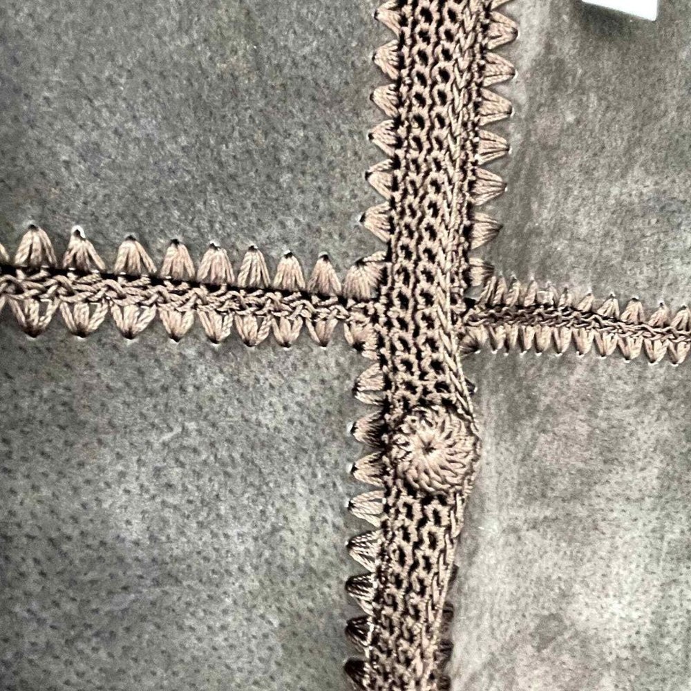 Carducci Collarless Suede Jacket - Size Large - Picture 4 of 5